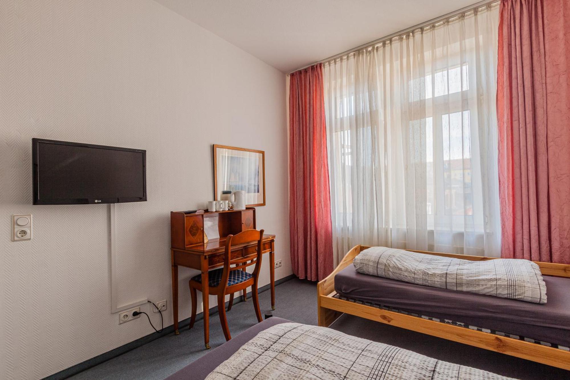 Pension Fuer Monteure In Dresden, Zimmer Mit Eigenem Bad Und Grosser Gemeinschaftskueche Zewnętrze zdjęcie
