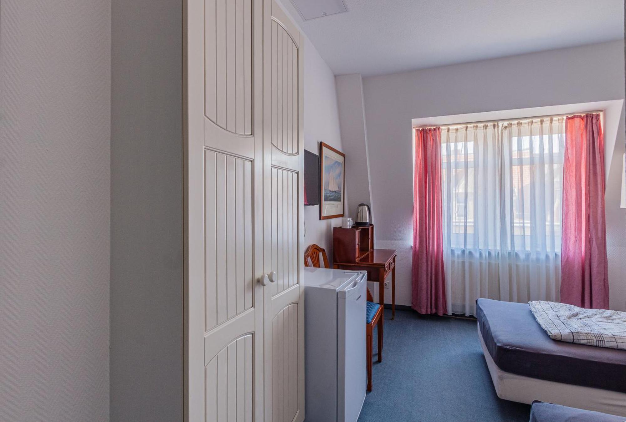 Pension Fuer Monteure In Dresden, Zimmer Mit Eigenem Bad Und Grosser Gemeinschaftskueche Zewnętrze zdjęcie